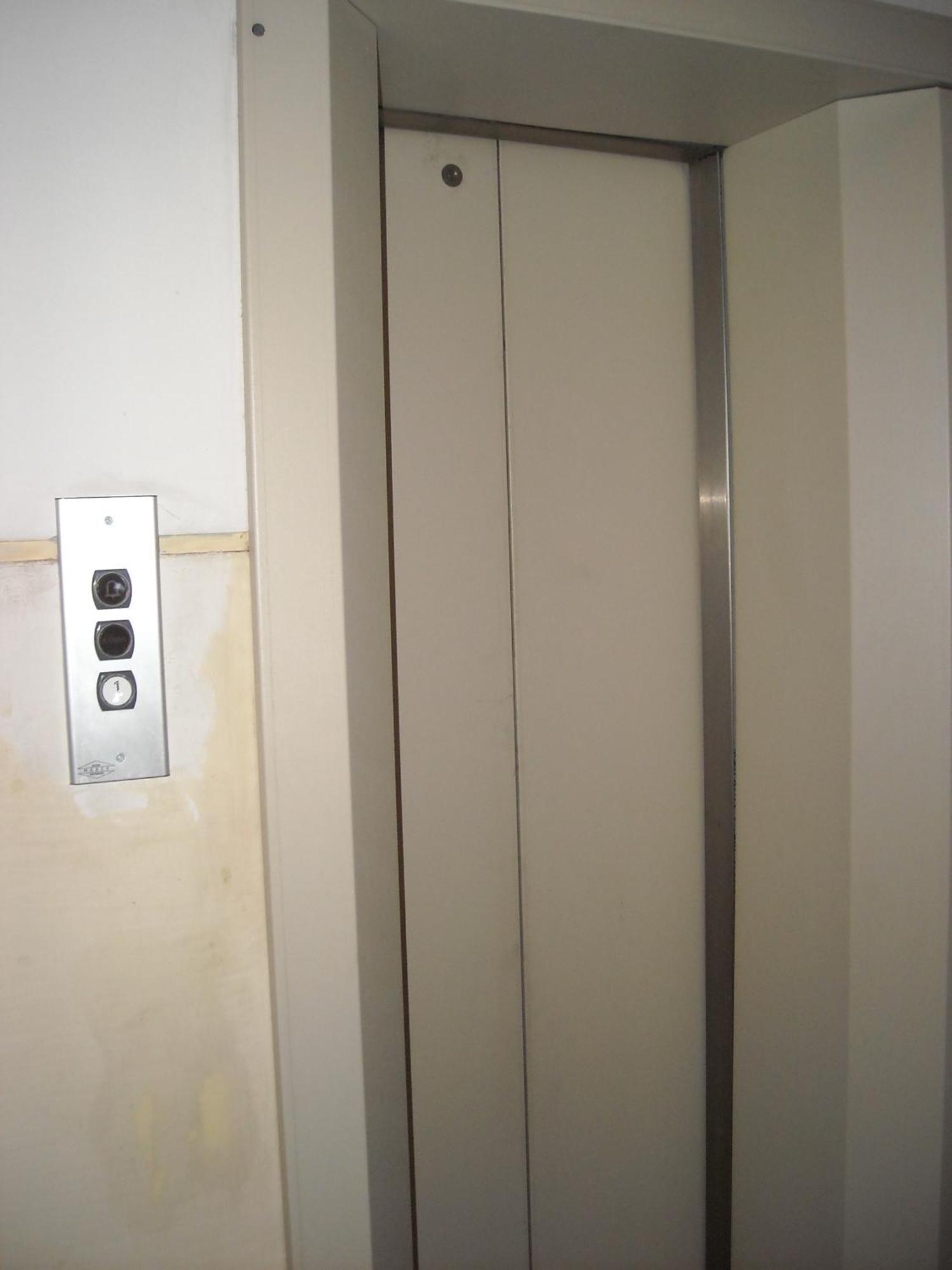 B&B Silvano Bologna Bagian luar foto