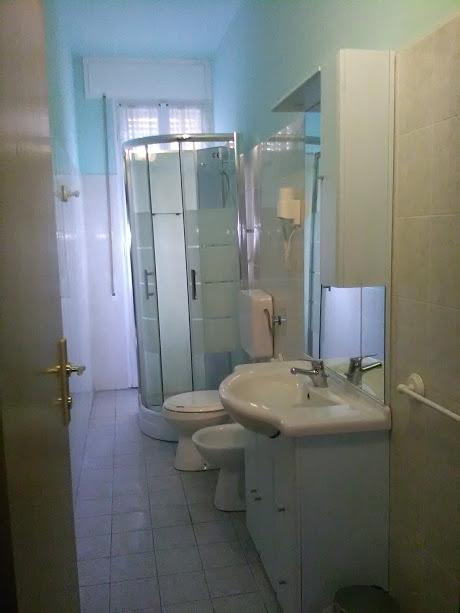 B&B Silvano Bologna Bagian luar foto